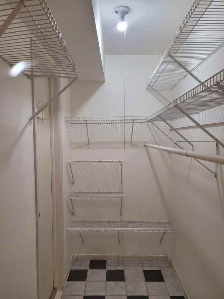 5101 North East River Road - Photo 5 of 6