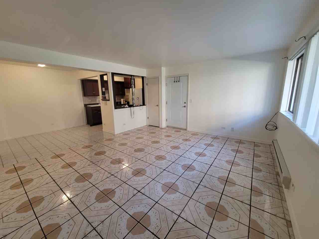 5101 North East River Road - Photo 3 of 6