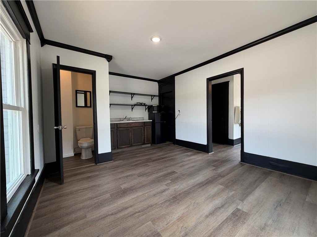 401 E Twin Springs St #5 - Photo 5 of 10
