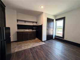 featured image of 401 E Twin Springs St #6