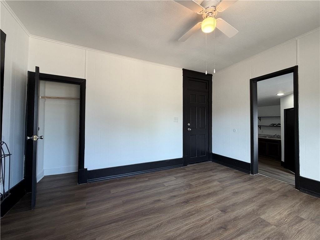 401 E Twin Springs St #7 - Photo 3 of 13