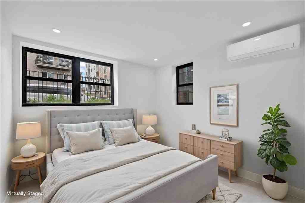 3013 Brighton 5th St - Photo 6 of 12