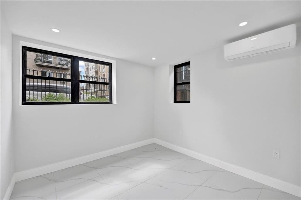 3013 Brighton 5th St - Photo 7 of 12