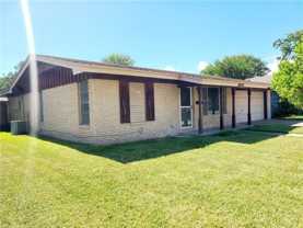 1305 Dallas St - Photo 1 of 1