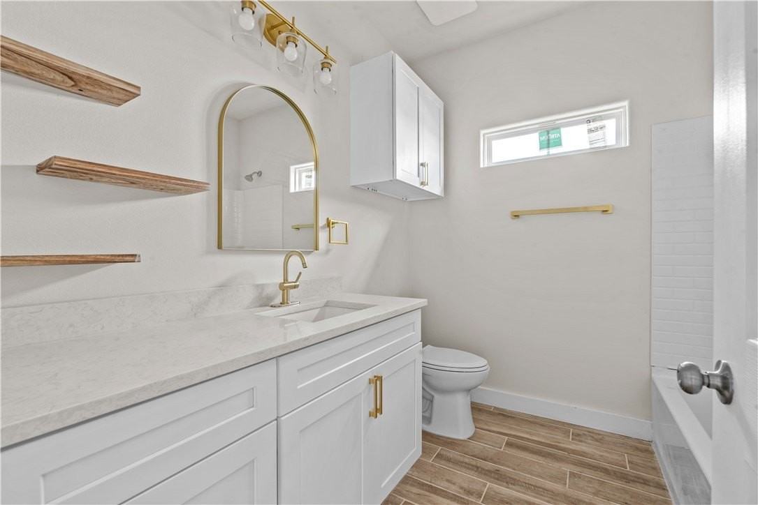 947 Mesquite Ln - Photo 5 of 16