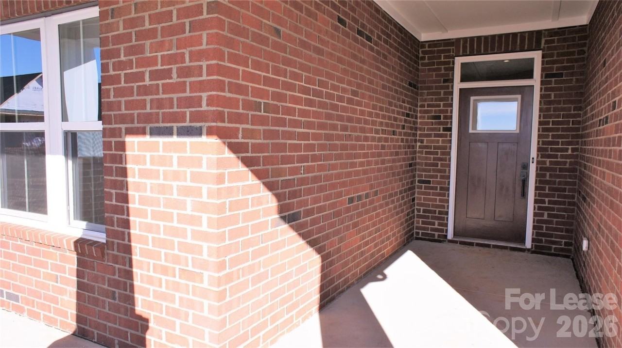 8340 Bretton Woods Dr - Photo 3 of 28