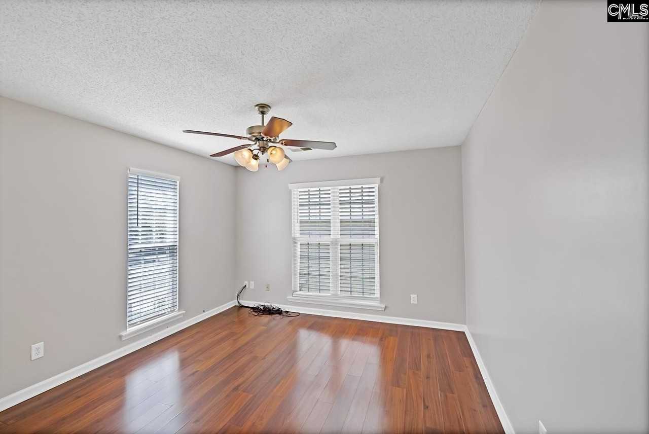 224 Mariscat Pl - Photo 6 of 34