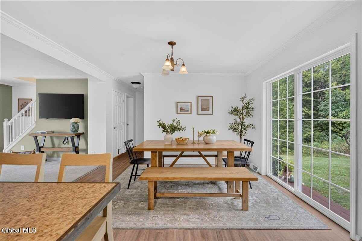 209 N Greenfield Rd - Photo 3 of 26