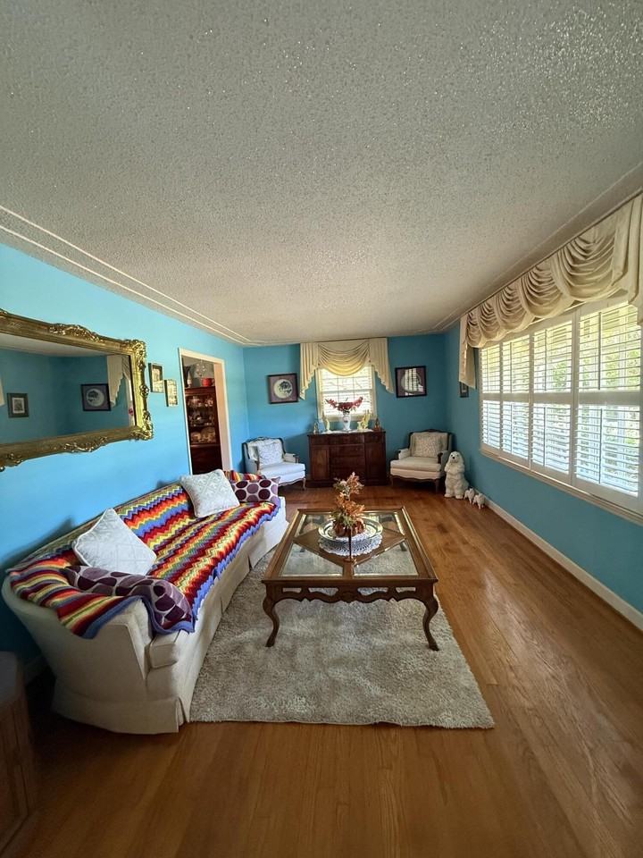 1471 Woodhill Ter - Photo 2 of 20