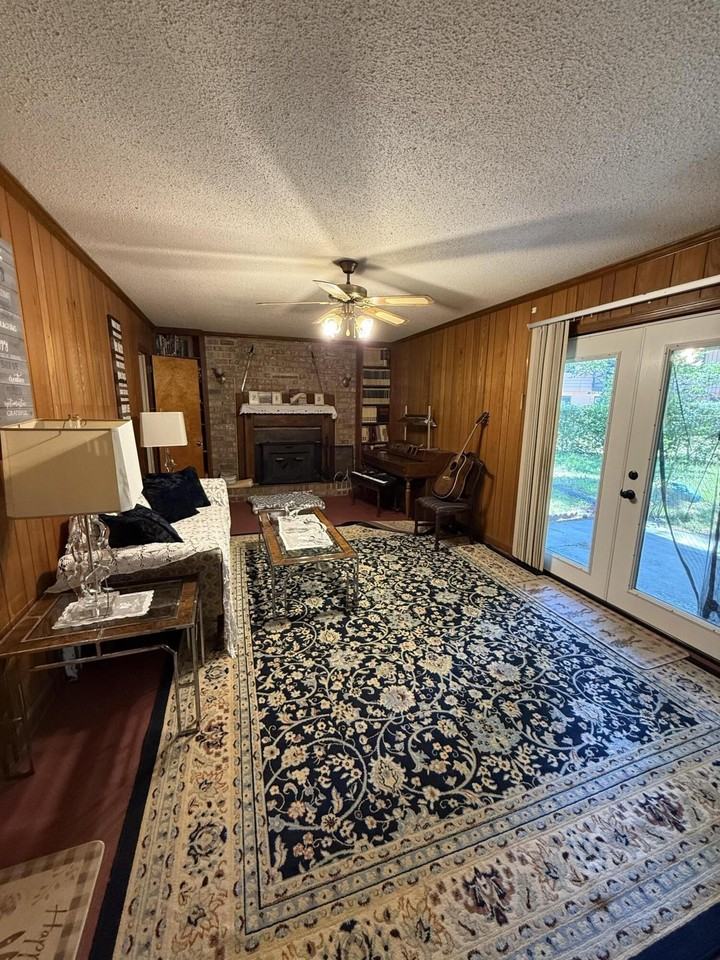 1471 Woodhill Ter - Photo 6 of 20