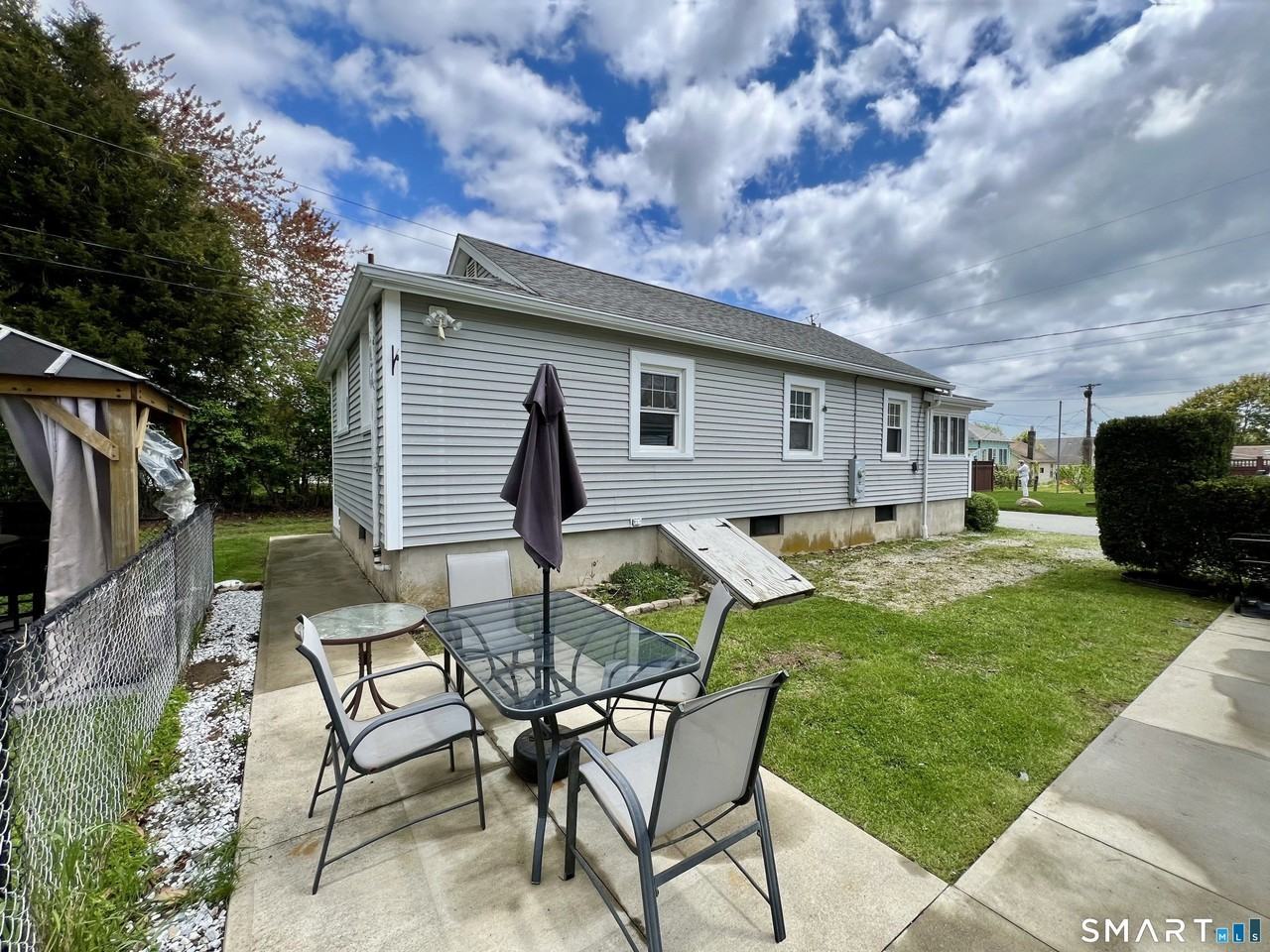 40 Portland Ave - Photo 3 of 38