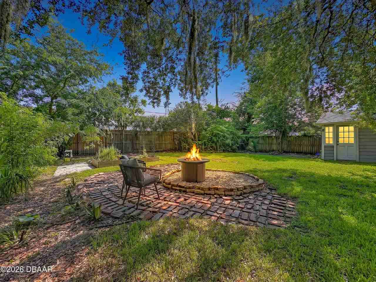 2615 Ridgewood Rd - Photo 4 of 48