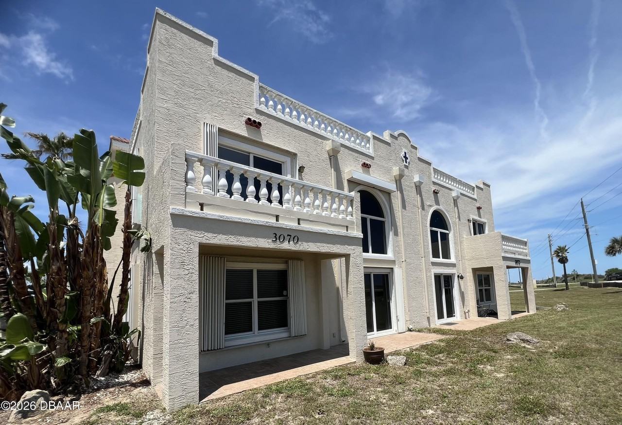 3070 Ocean Shore Blvd - Photo 2 of 31