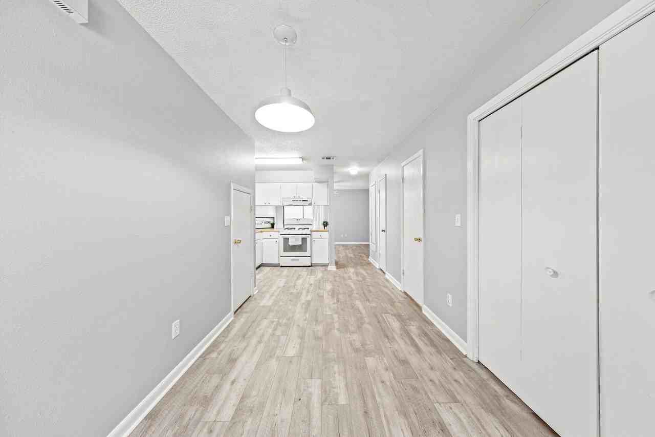 205 Marquette St #3 - Photo 6 of 28