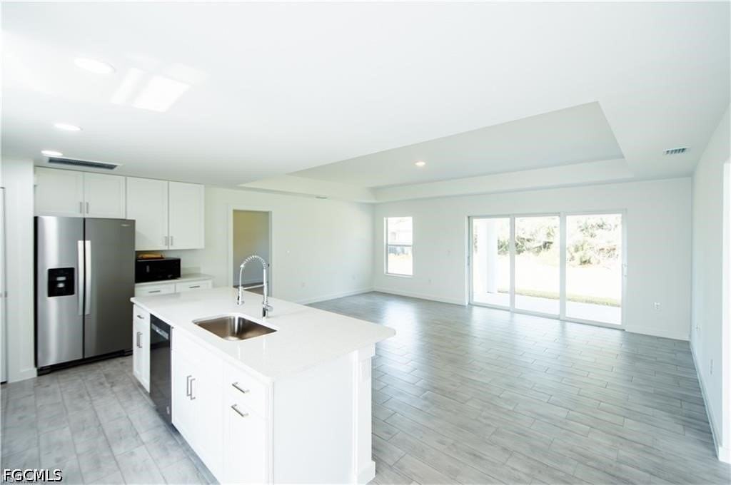 2712 46th St Sw - Photo 3 of 18