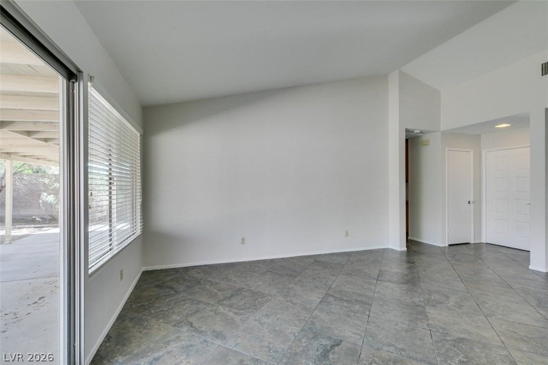 4756 Anchorage St - Photo 6 of 36