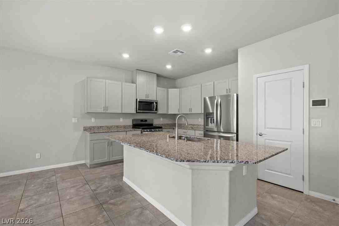 4035 Beech Fern Ave - Photo 7 of 31