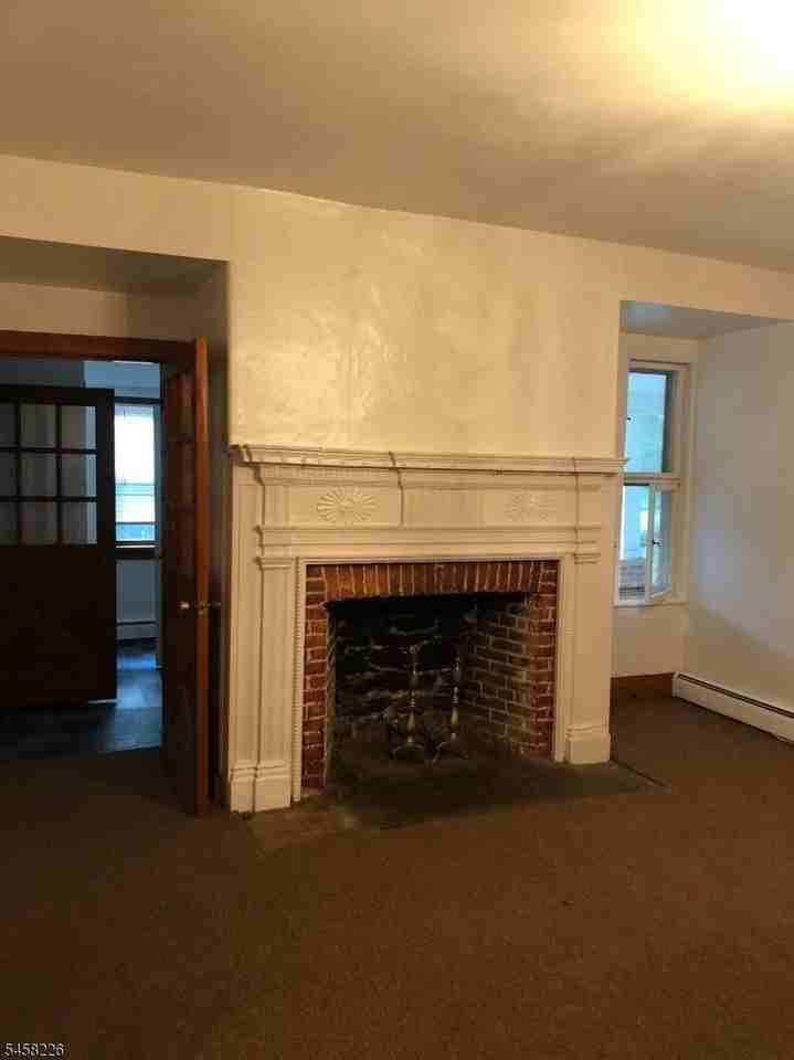 11 Mount Bethel Rd - Photo 4 of 5