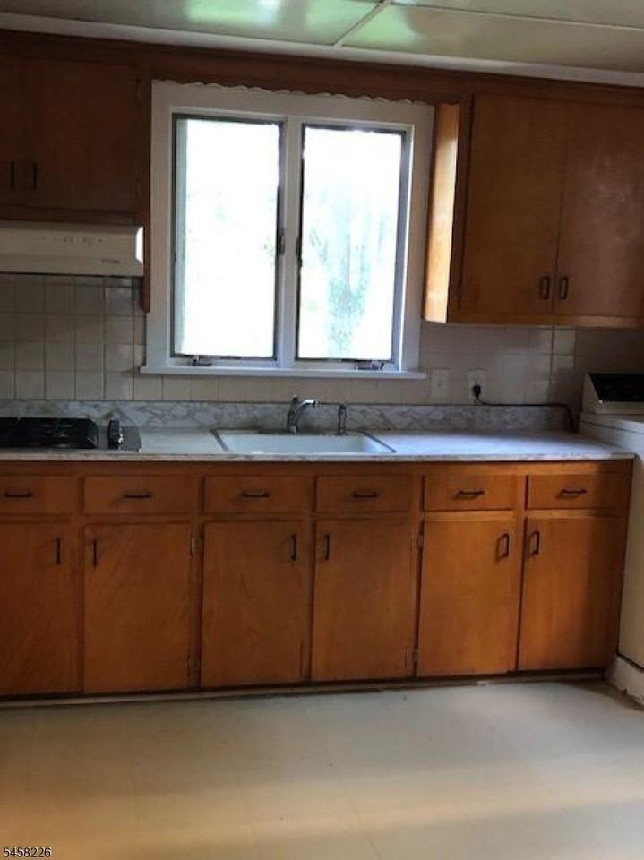 11 Mount Bethel Rd - Photo 5 of 5