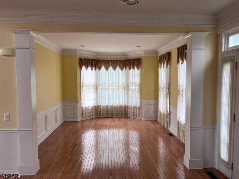 9 Queenberry Way - Photo 4 of 21
