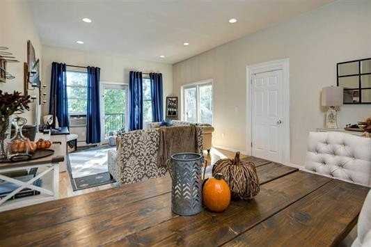 731 Park Ave #C - Photo 7 of 15