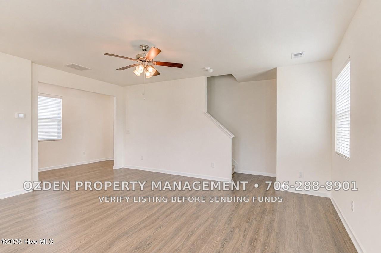2101 Saltwater Bnd - Photo 6 of 27