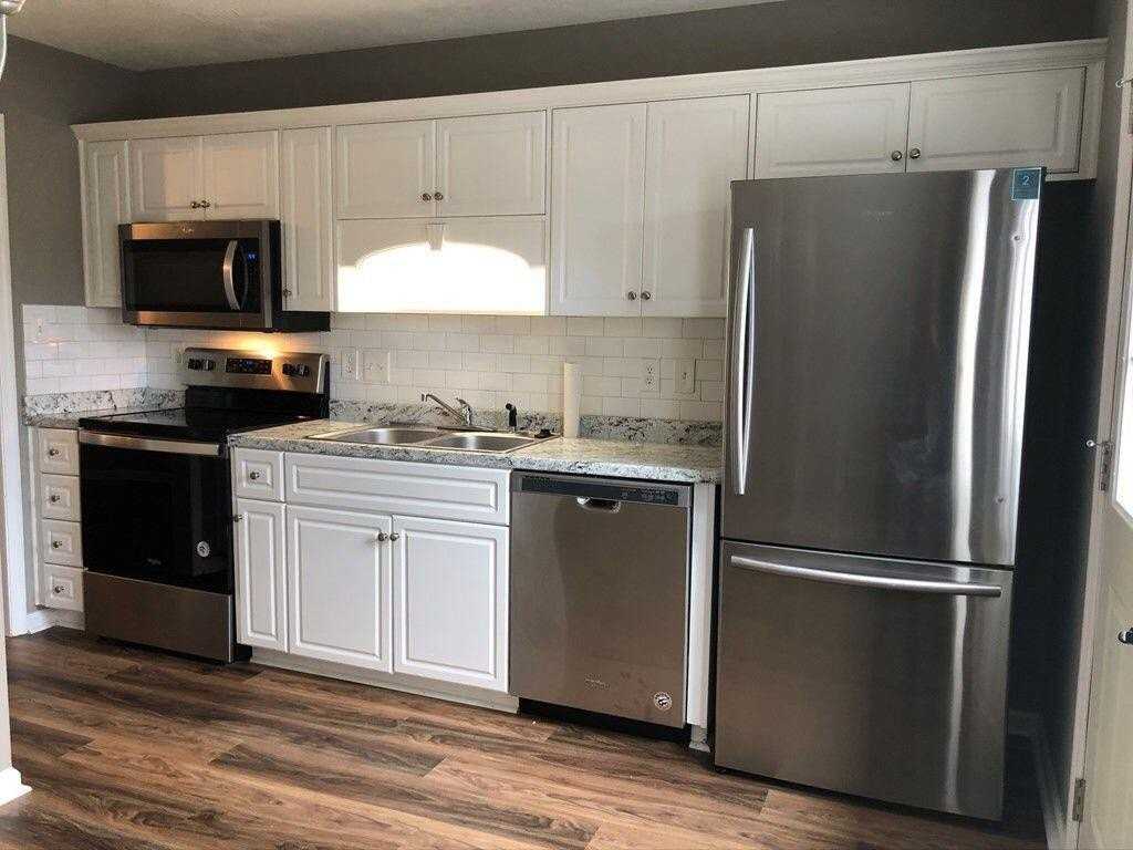 135 Brandimere Dr - Photo 4 of 18