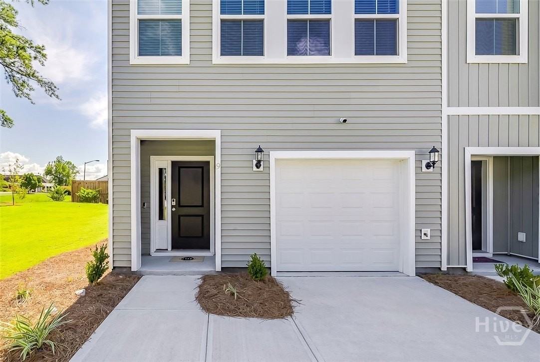 9 Towne Park Ct - Photo 3 of 40