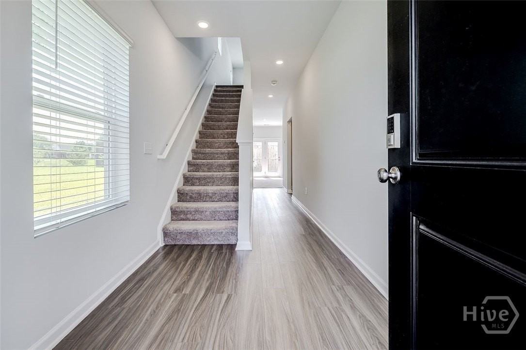 9 Towne Park Ct - Photo 4 of 40