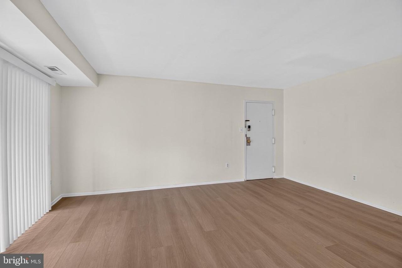 5408 85th Ave - Photo 3 of 15