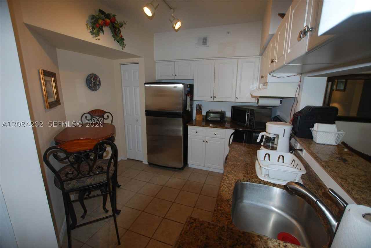 1310 Tuscany Way #1310 - Photo 5 of 14