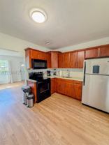 2740 Dewey St - Photo 1 of 1