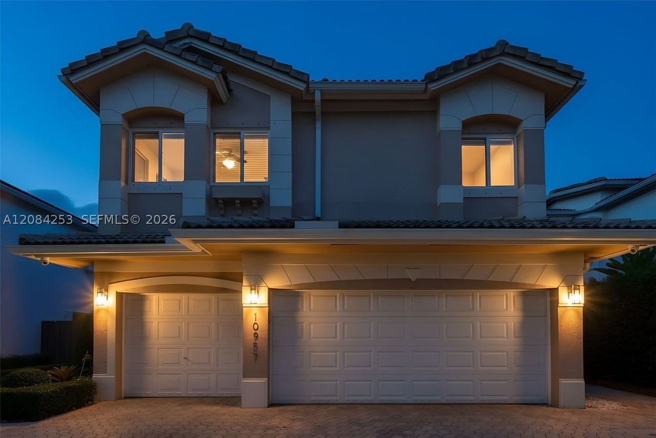 10957 Nw 73rd Ter - Photo 3 of 50