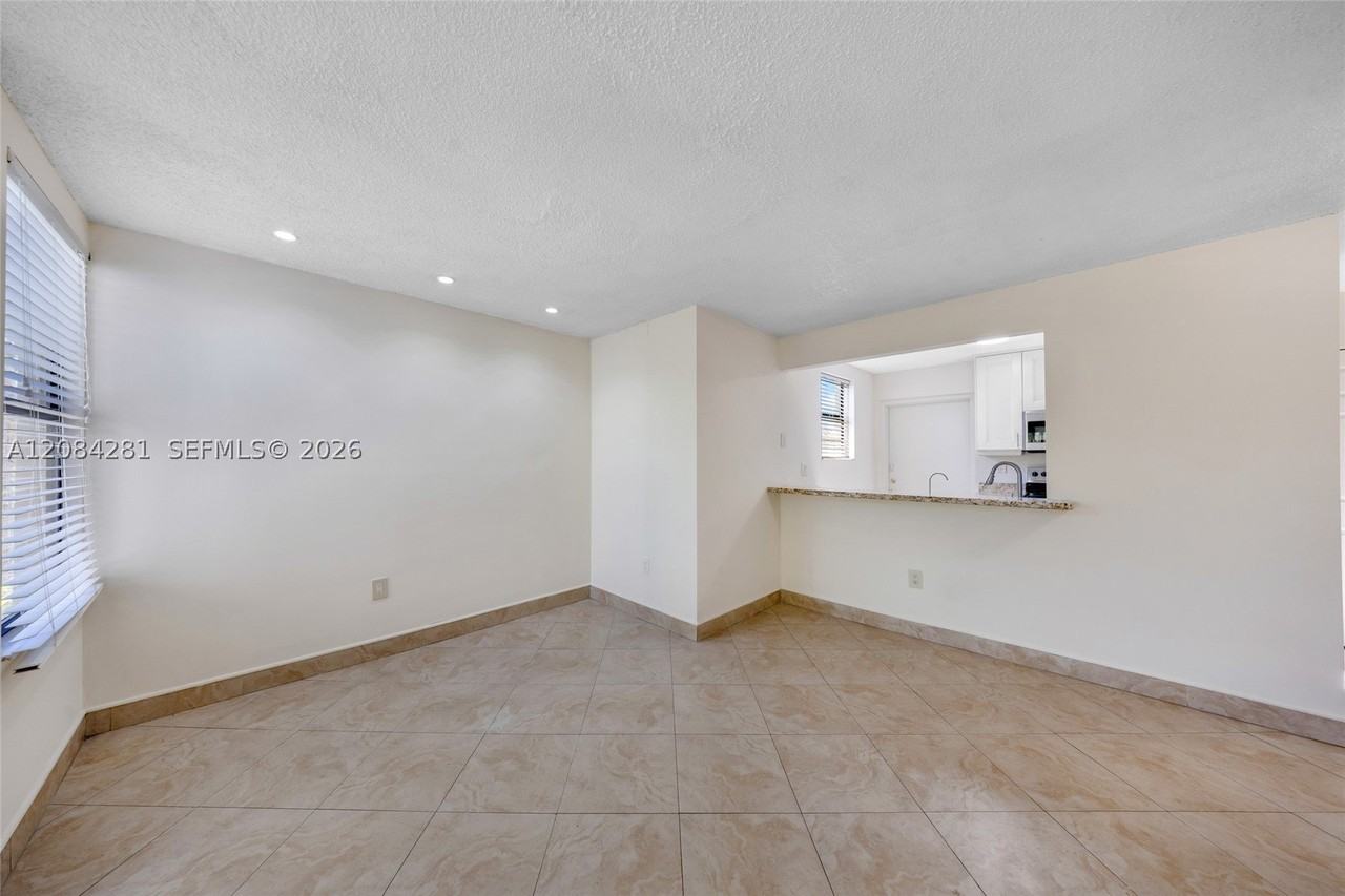 230 Canal St #202 - Photo 7 of 29