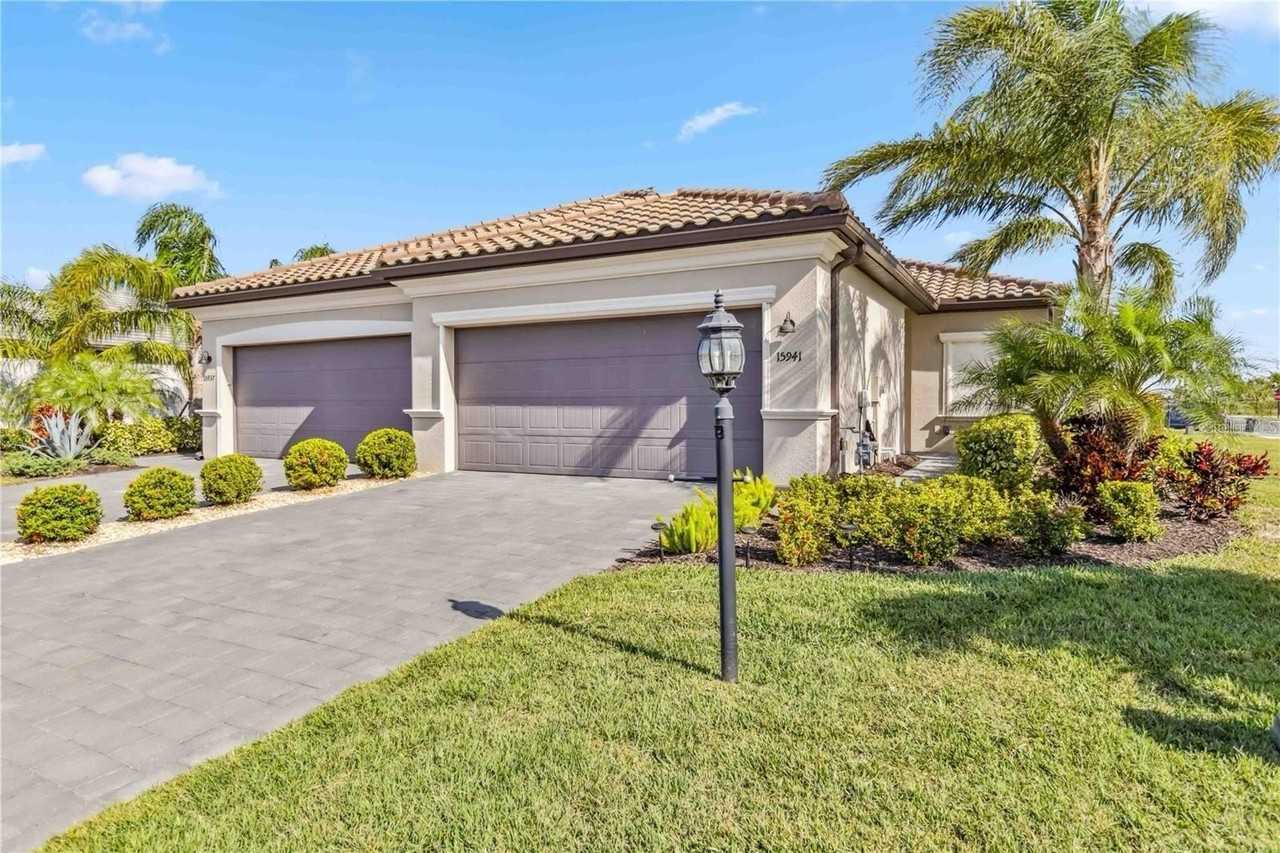 15941 Clear Skies Pl - Photo 2 of 48