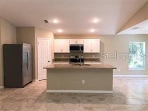 1546 Glenan Rd - Photo 3 of 9