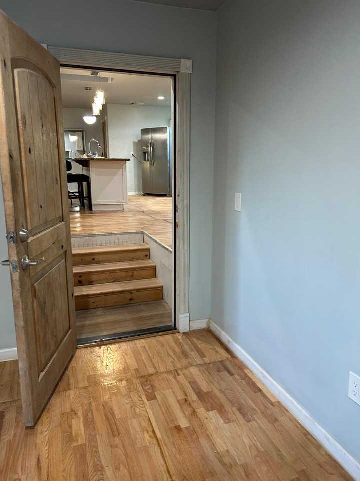 S Olive Ave - Photo 3 of 28