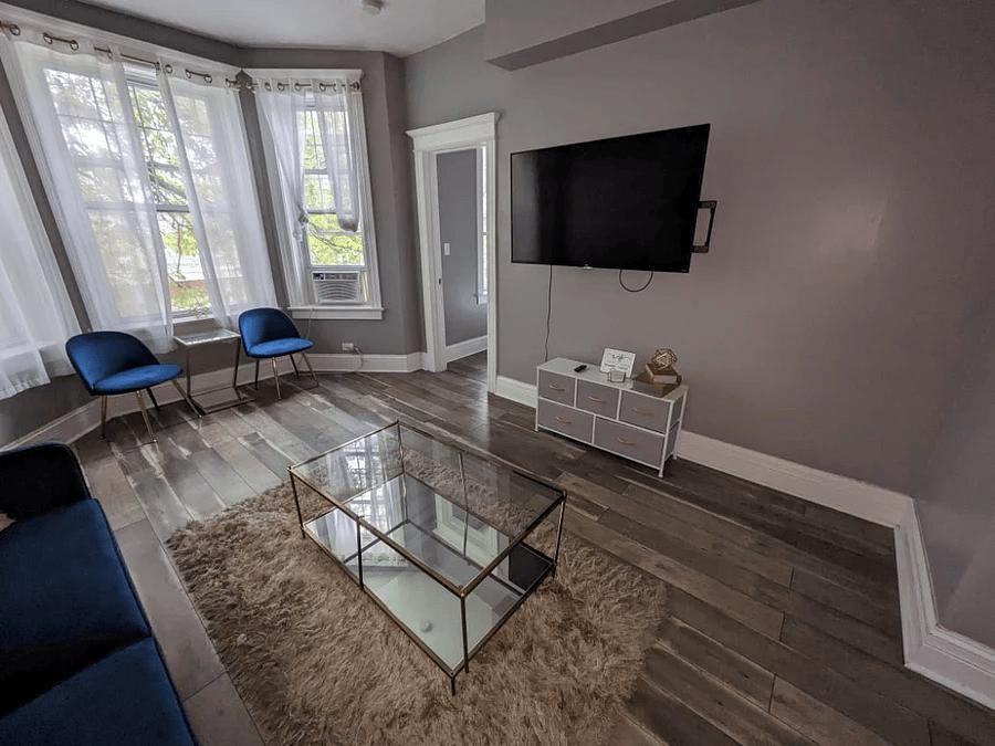 S Avers Ave - Photo 5 of 14