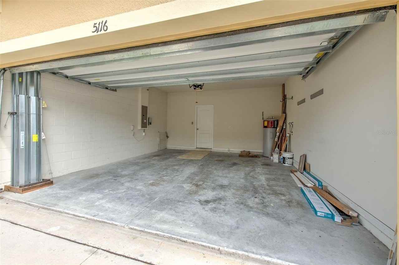 5116 Bay Isle Cir - Photo 3 of 42