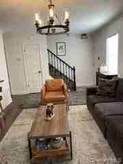 72 The Rise - Photo 2 of 26