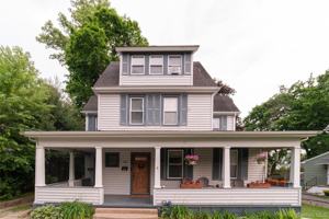 featured image of 148 Franklin Ave