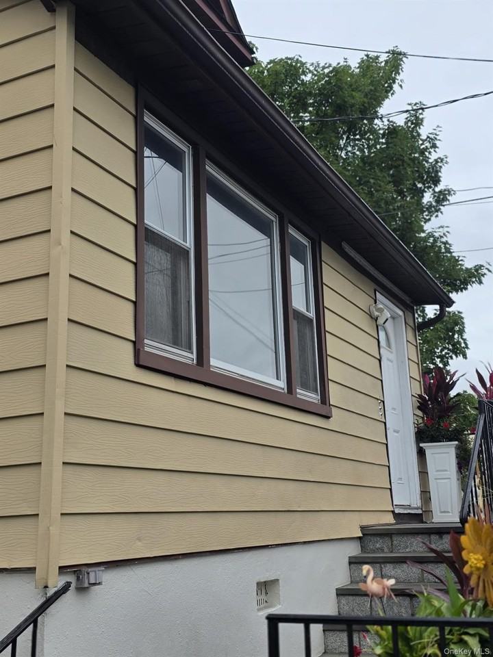 14 S High St - Photo 2 of 26