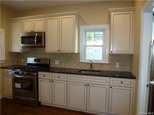 60 Elysian Ave #1 - Photo 6 of 8