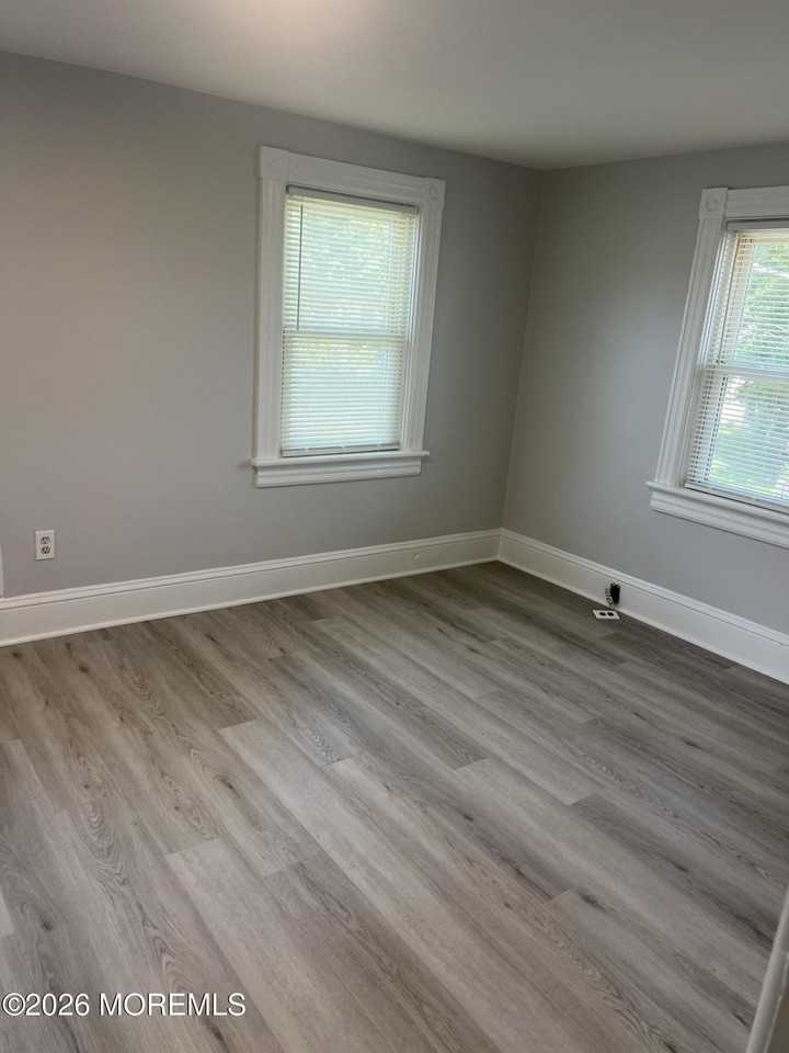 57 Hobart St #7 - Photo 5 of 12
