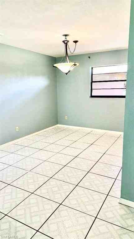 111 Wellington Ave - Photo 6 of 26