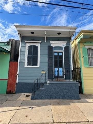 2307 Chartres St - Photo 2 of 12