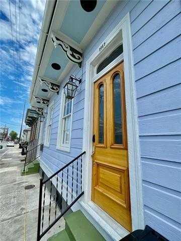 1019 Port St - Photo 2 of 24