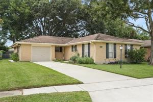 featured image of 740 Deerfield Rd