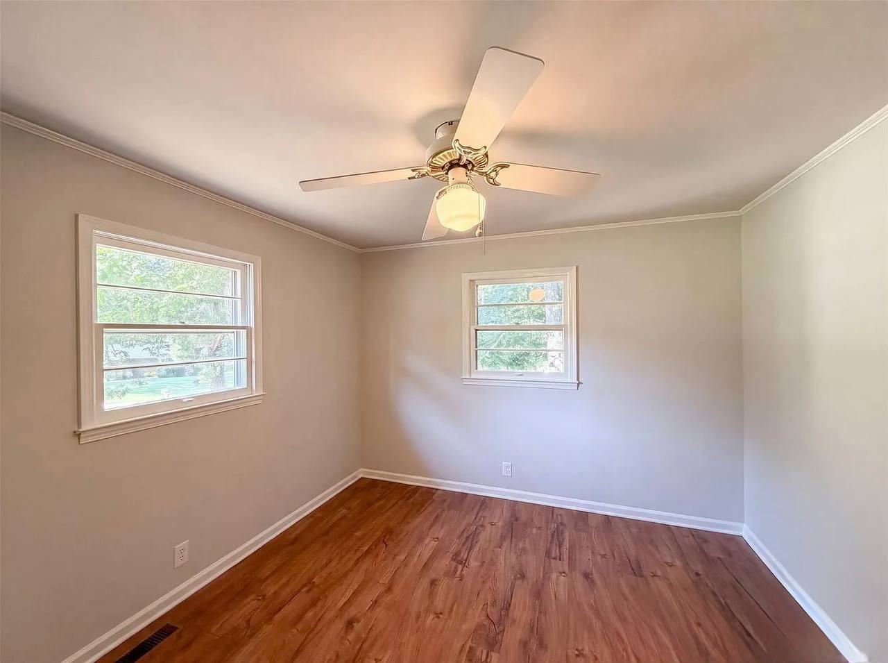 121 Riley Road #B - Photo 6 of 13