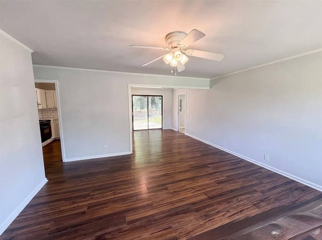 121 Riley Road #B - Photo 3 of 13